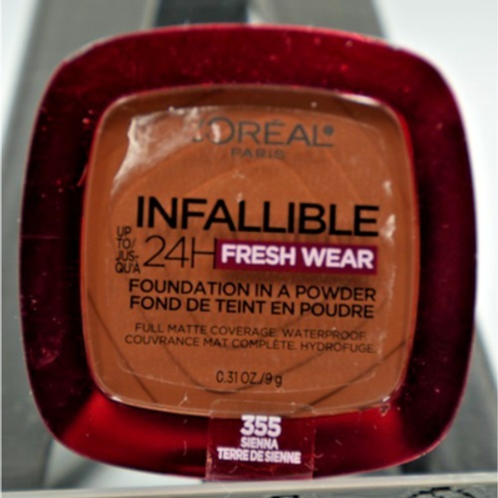 L'Oreal Paris Infallible Up to 24H Fresh Wear Foundation in a Powder‎ 355 Sienna